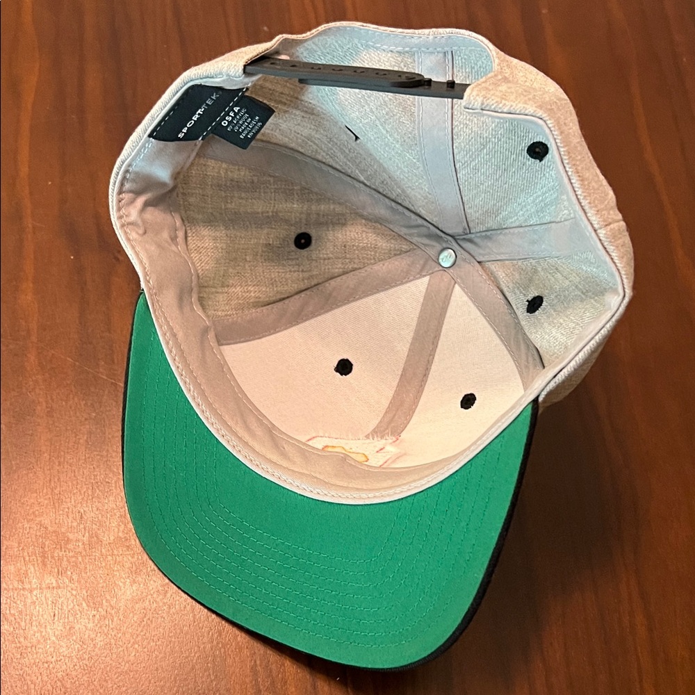 Fandom.com SnapBack hat - Picture 4 of 6